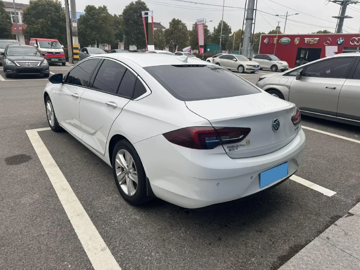 2019 Buick Regal 1.5T 170HP L4 9AT,autocango,china used car exporter,china ev exporter,chinese used car exporter,chinese used ev exporter