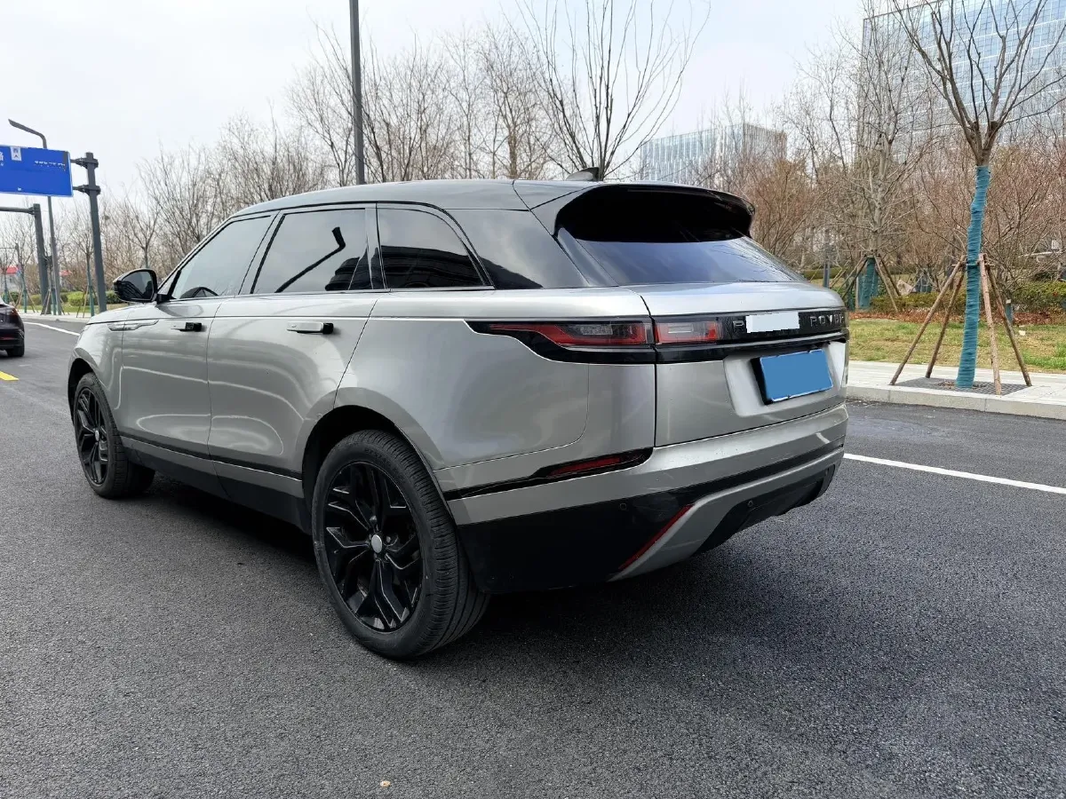 2018 Land Rover Discovery 2.0T 300HP L4 8AT,autocango,china used car exporter,china ev exporter,chinese used car exporter,chinese used ev exporter