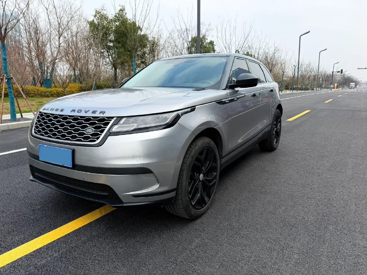 2018 Land Rover Discovery 2.0T 300HP L4 8AT,autocango,china used car exporter,china ev exporter,chinese used car exporter,chinese used ev exporter
