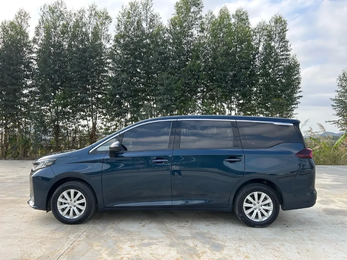 2021 GAC Trumpchi M6 1.5T 169HP L4 7DCT,autocango,china used car exporter,china ev exporter,chinese used car exporter,chinese used ev exporter