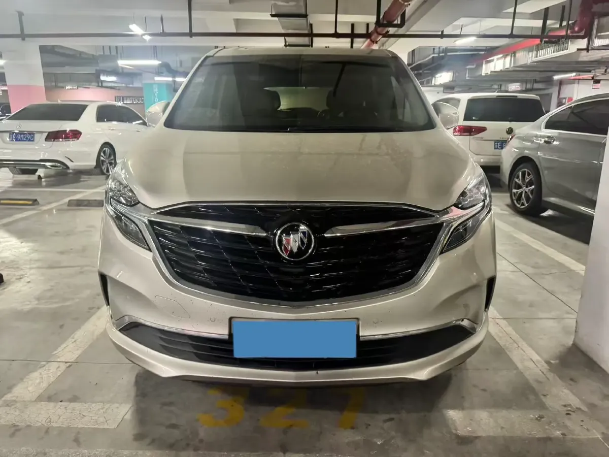 2021 Buick GL8 2.0T 237HP L4 9AT,autocango,china used car exporter,china ev exporter,chinese used car exporter,chinese used ev exporter