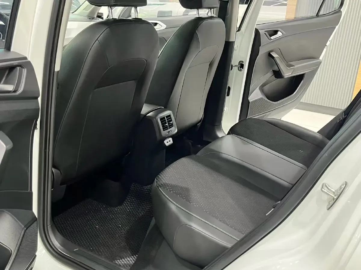 2023 Volkswagen Tacqua 1.2T 116HP L4 7DCT,autocango,china used car exporter,china ev exporter,chinese used car exporter,chinese used ev exporter