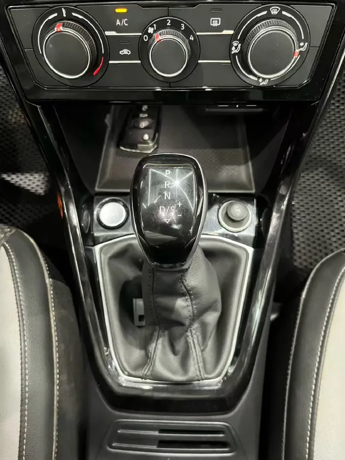 2023 Volkswagen Tacqua 1.2T 116HP L4 7DCT,autocango,china used car exporter,china ev exporter,chinese used car exporter,chinese used ev exporter