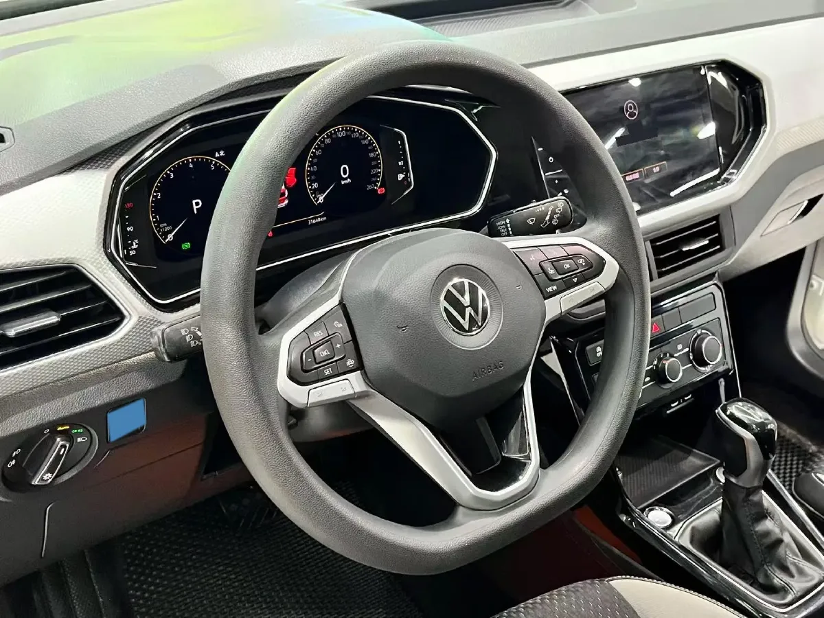 2023 Volkswagen Tacqua 1.2T 116HP L4 7DCT,autocango,china used car exporter,china ev exporter,chinese used car exporter,chinese used ev exporter