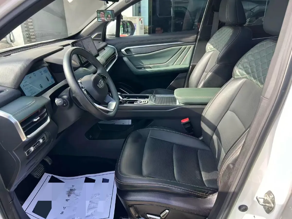 2023 Geely Okavango L 2.0T 218HP L4 7DCT,autocango,china used car exporter,china ev exporter,chinese used car exporter,chinese used ev exporter