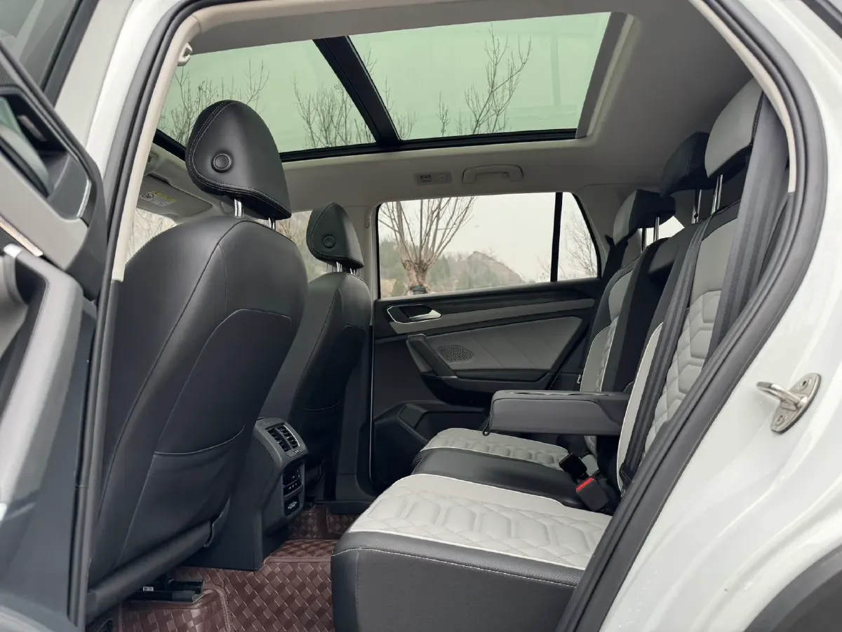 2023 Volkswagen Tayron 1.4T 150HP L4 7DCT,autocango,china used car exporter,china ev exporter,chinese used car exporter,chinese used ev exporter