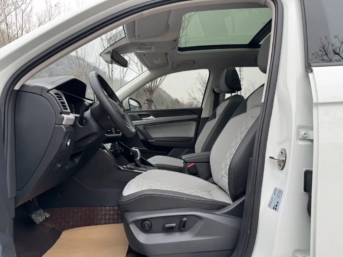 2023 Volkswagen Tayron 1.4T 150HP L4 7DCT,autocango,china used car exporter,china ev exporter,chinese used car exporter,chinese used ev exporter