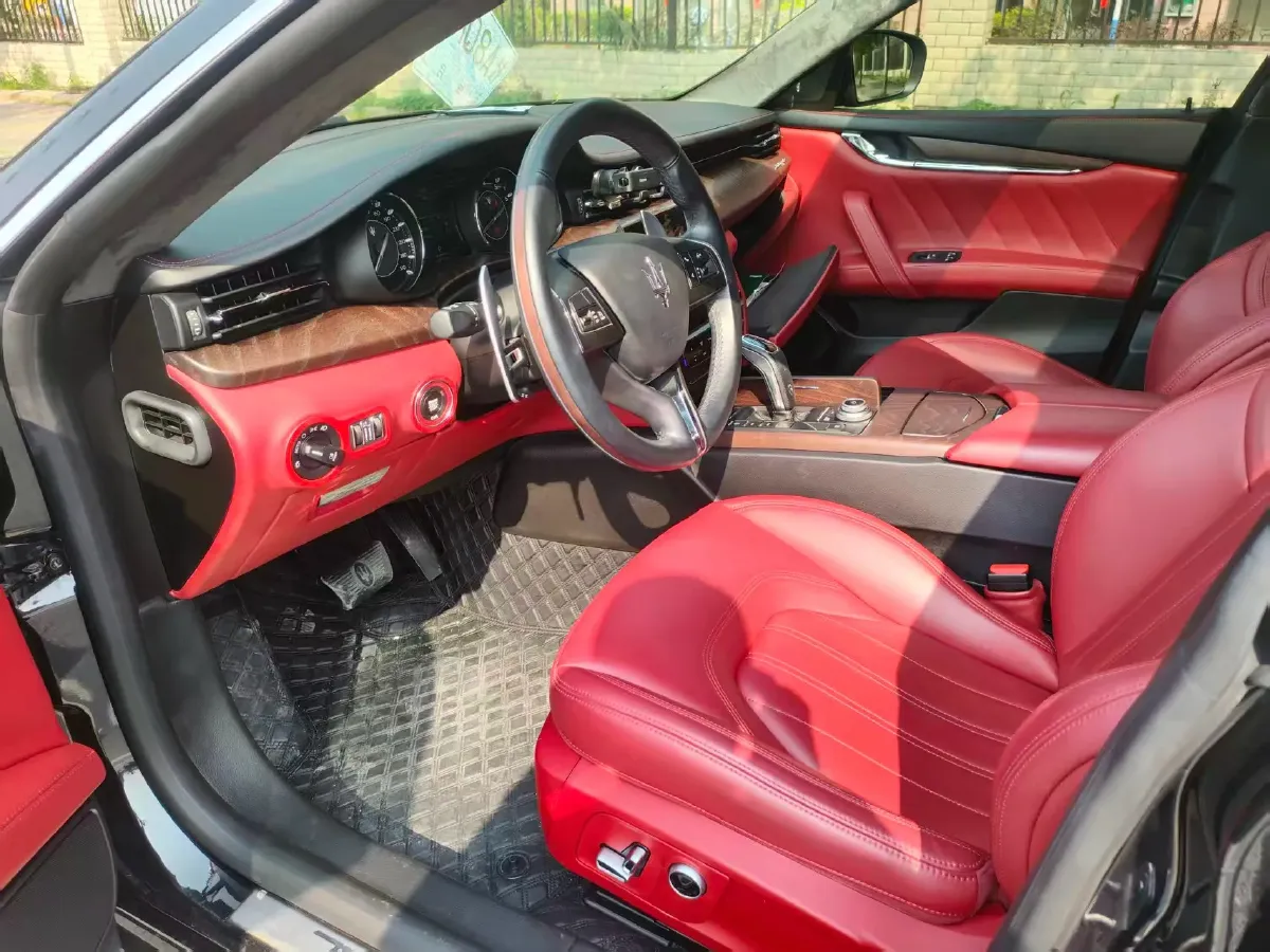 2021 Maserati Quattroporte 3.0T 350HP V6 8AT,autocango,china used car exporter,china ev exporter,chinese used car exporter,chinese used ev exporter