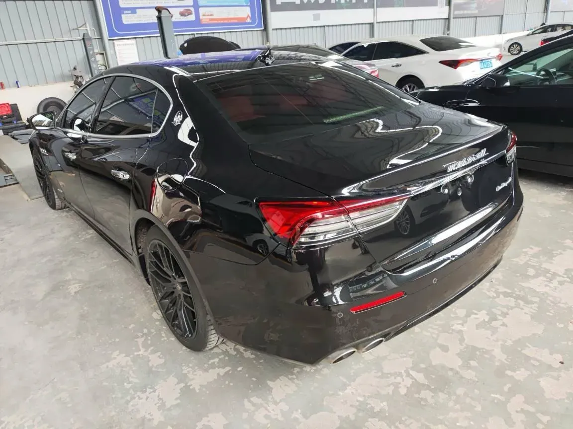 2021 Maserati Quattroporte 3.0T 350HP V6 8AT,autocango,china used car exporter,china ev exporter,chinese used car exporter,chinese used ev exporter