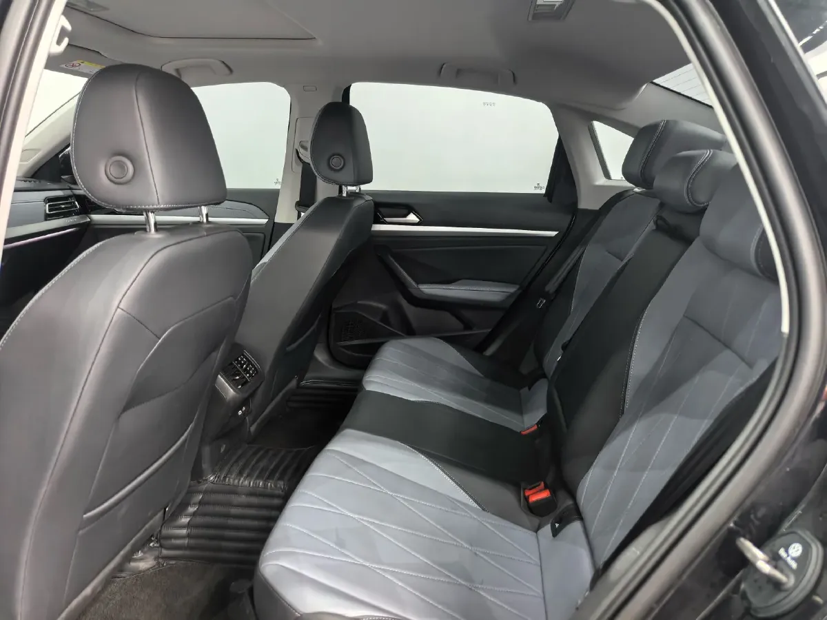 2023 Volkswagen Lavida 1.5L 110HP L4 6AT,autocango,china used car exporter,china ev exporter,chinese used car exporter,chinese used ev exporter