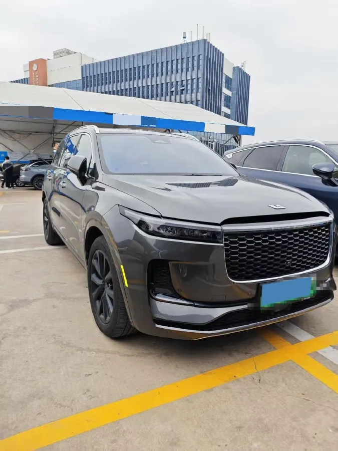 2021 Li ONE Range Extended 131HP REEV 40.5KWH,autocango,china used car exporter,china ev exporter,chinese used car exporter,chinese used ev exporter