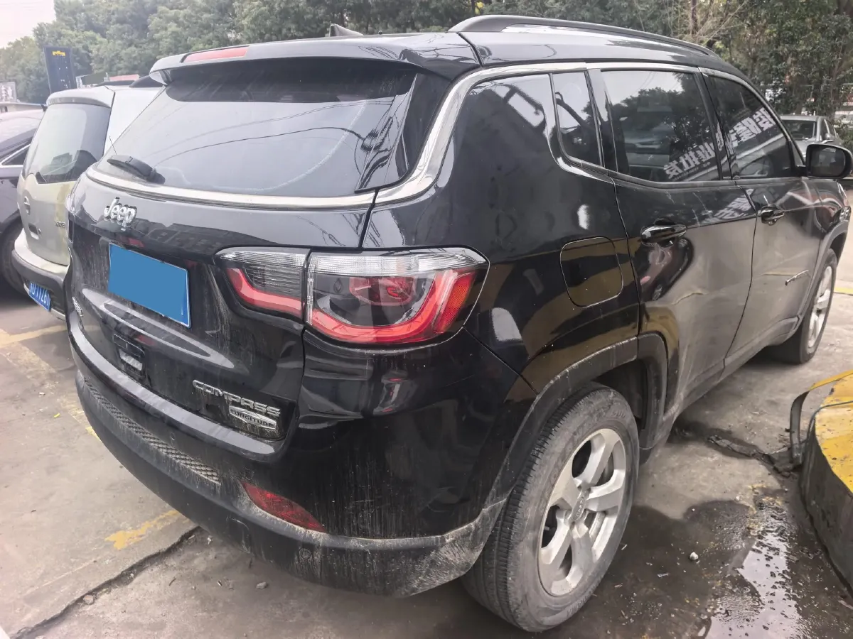 2017 Jeep Compass 1.4T 165HP L4 7DCT,autocango,china used car exporter,china ev exporter,chinese used car exporter,chinese used ev exporter