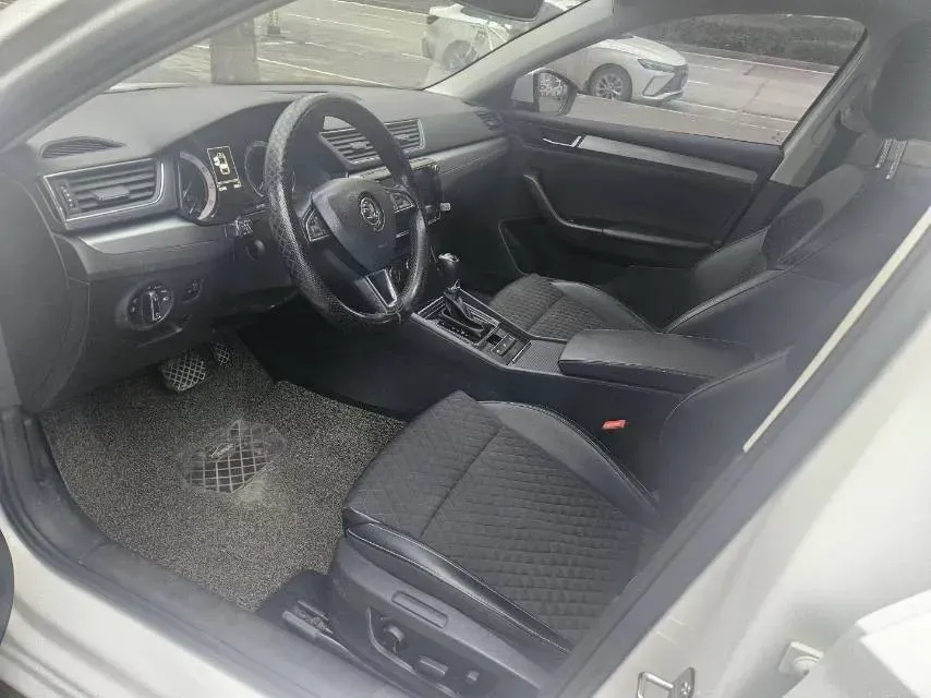 2018 Nissan Terra 2.5L 184HP L4 7AT,autocango,china used car exporter,china ev exporter,chinese used car exporter,chinese used ev exporter