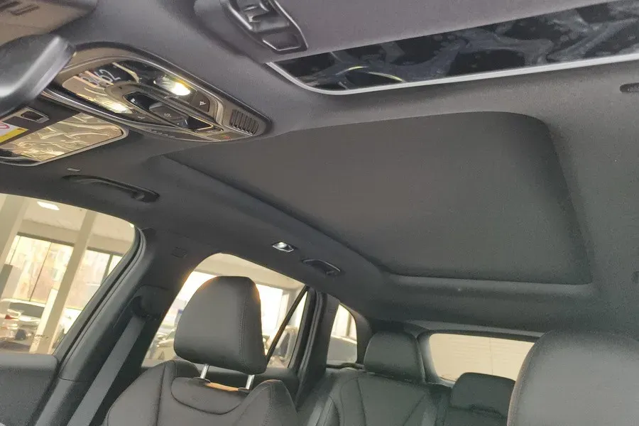 2024 Geely Monjaro 2.0T 218HP L4 7DCT,autocango,china used car exporter,china ev exporter,chinese used car exporter,chinese used ev exporter