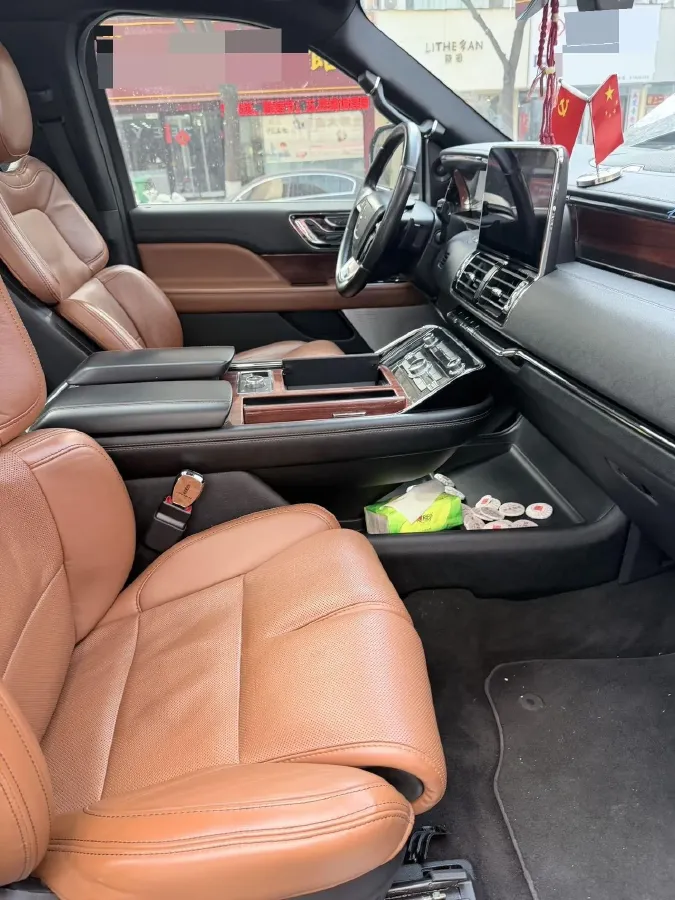 2020 Lincoln Navigator 3.5T 388HP V6 10AT,autocango,china used car exporter,china ev exporter,chinese used car exporter,chinese used ev exporter