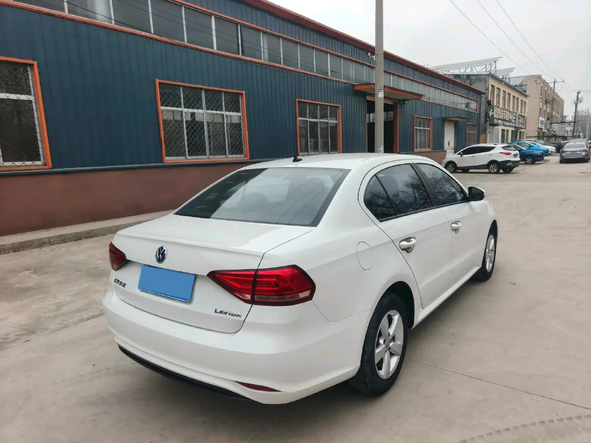 2019 Volkswagen Polo 1.5L 113HP L4 5MT,autocango,china used car exporter,china ev exporter,chinese used car exporter,chinese used ev exporter