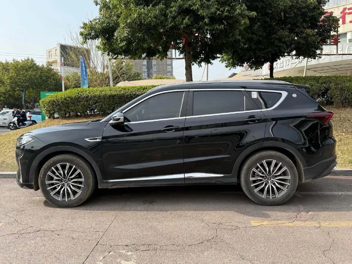 2021 Jetour X70 Plus 1.6T 197HP L4 7DCT,autocango,china used car exporter,china ev exporter,chinese used car exporter,chinese used ev exporter