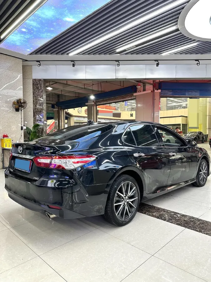 2021 Toyota Camry 2.5L 209HP L4 8AT,autocango,china used car exporter,china ev exporter,chinese used car exporter,chinese used ev exporter
