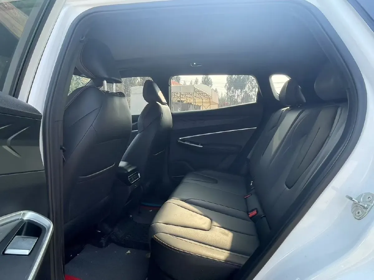 2023 Geely Azkarra 1.5T 181HP L4 7DCT,autocango,china used car exporter,china ev exporter,chinese used car exporter,chinese used ev exporter