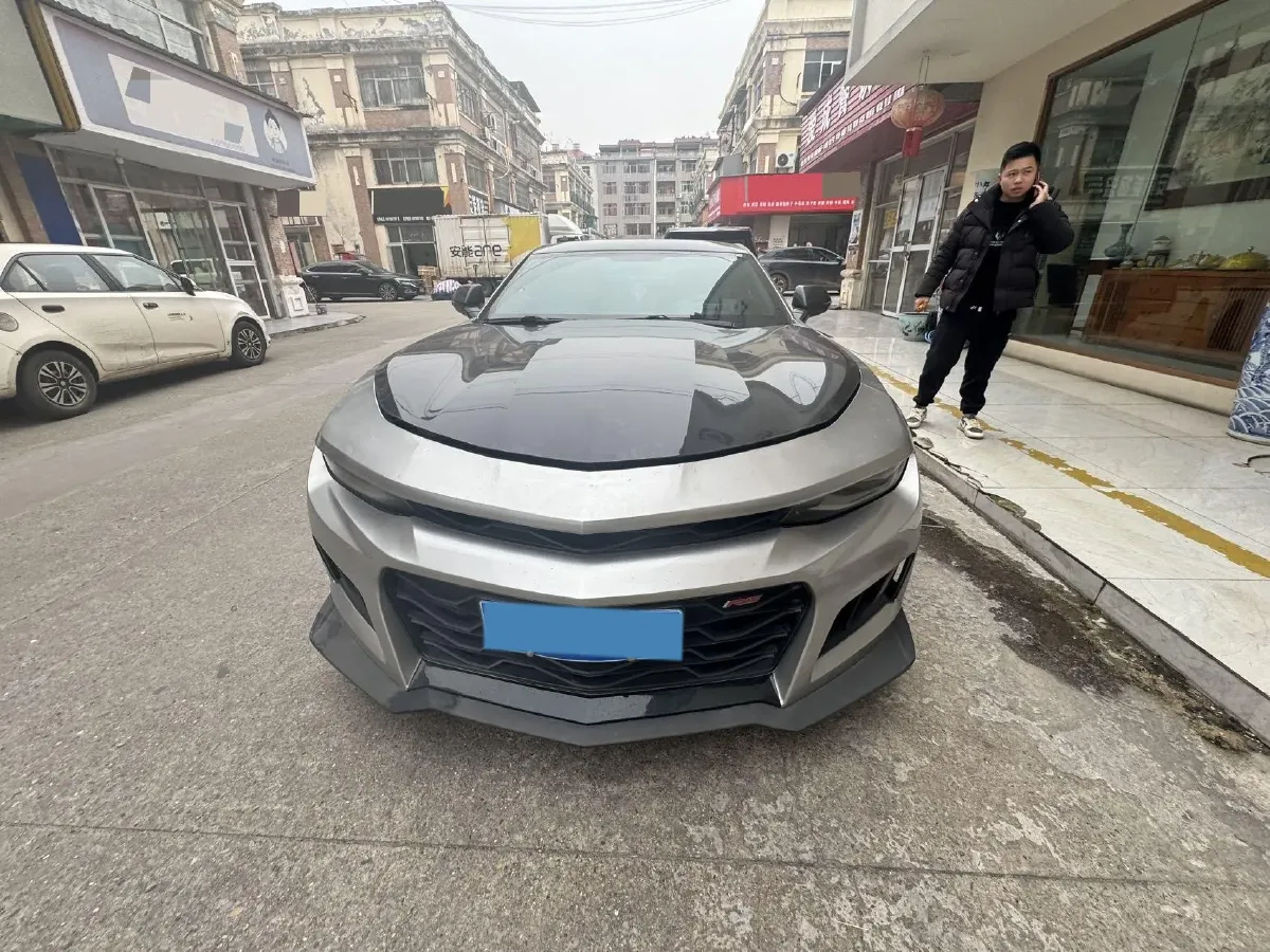 2017 Chevrolet Camaro 2.0T 275HP L4 8AT,autocango,china used car exporter,china ev exporter,chinese used car exporter,chinese used ev exporter