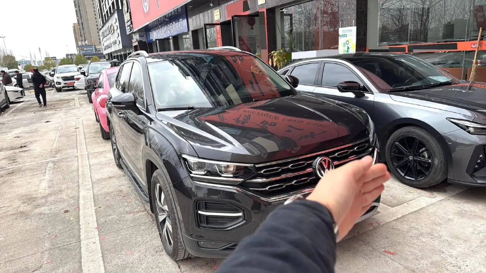2019 Jeep Cherokee 2.0T 234HP L4 9AT,autocango,china used car exporter,china ev exporter,chinese used car exporter,chinese used ev exporter