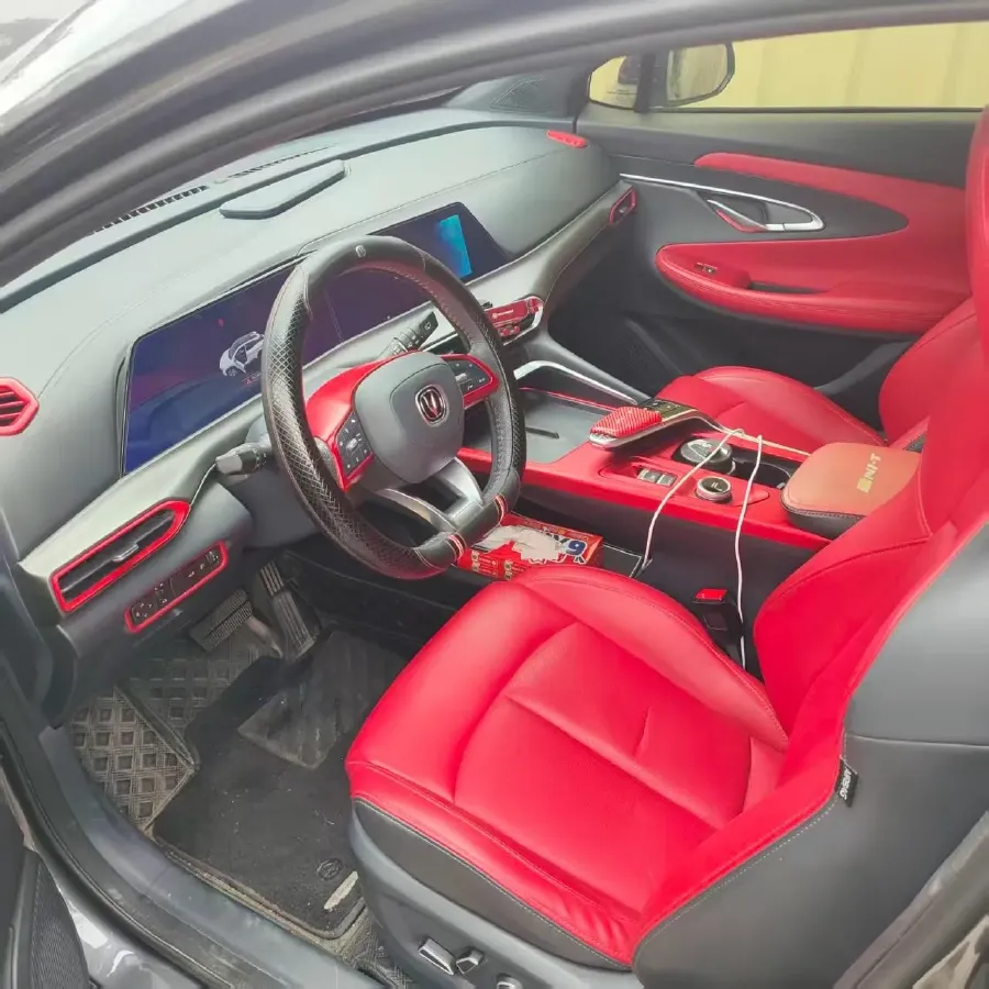 2020 ChangAn UNI-T 1.5T 180HP L4 7DCT,autocango,china used car exporter,china ev exporter,chinese used car exporter,chinese used ev exporter