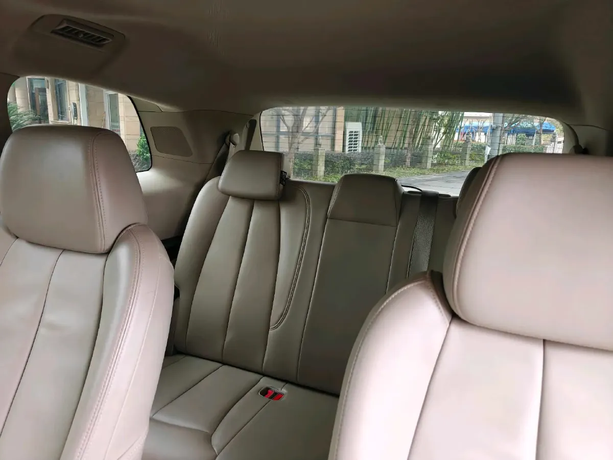 2018 Buick GL8 2.0T 260HP L4 6AT,autocango,china used car exporter,china ev exporter,chinese used car exporter,chinese used ev exporter