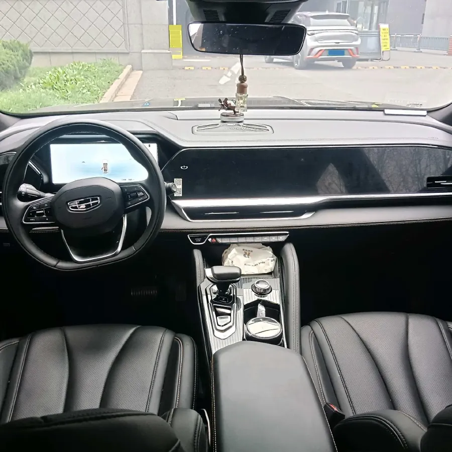 2024 Geely StarRay 2.0T 218HP L4 7DCT,autocango,china used car exporter,china ev exporter,chinese used car exporter,chinese used ev exporter