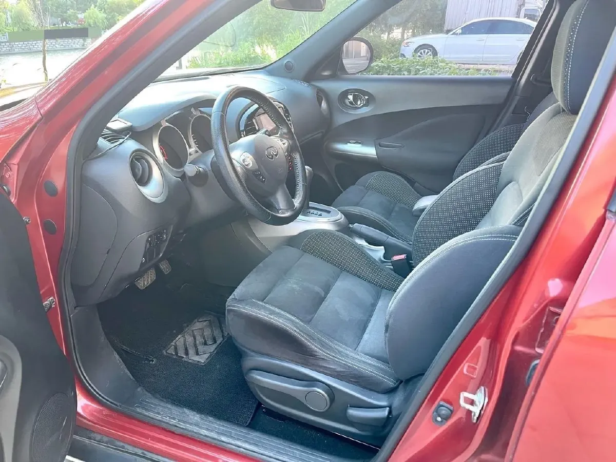 2014 Infiniti ESQ 1.6L 116HP L4 CVT,autocango,china used car exporter,china ev exporter,chinese used car exporter,chinese used ev exporter