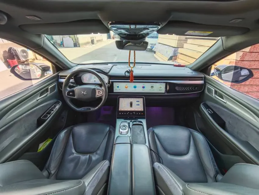 2022 ARCFOX αT BEV 93.6KWH,autocango,china used car exporter,china ev exporter,chinese used car exporter,chinese used ev exporter