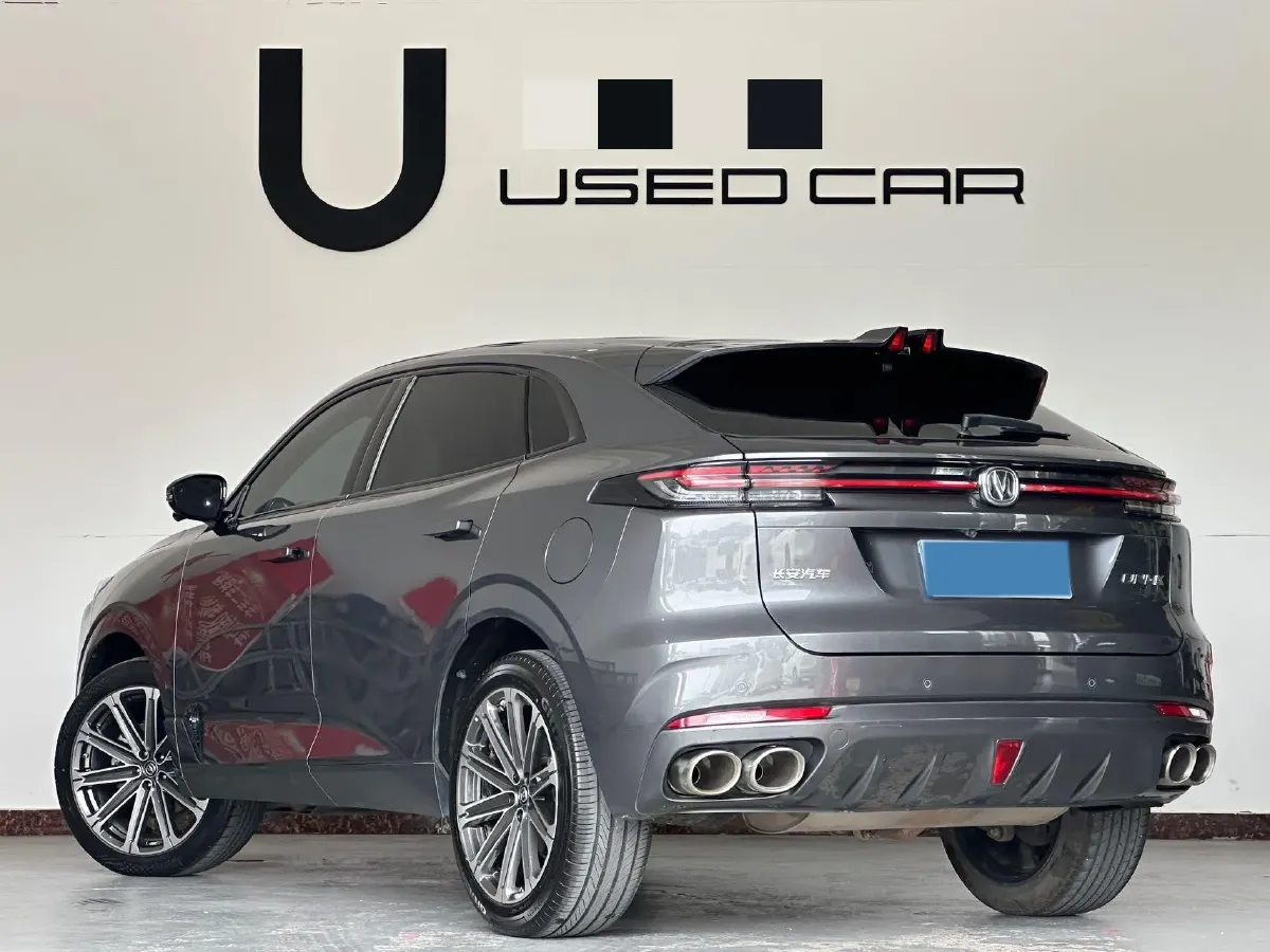 2021 ChangAn UNI-K 2.0T 233HP L4 8AT,autocango,china used car exporter,china ev exporter,chinese used car exporter,chinese used ev exporter