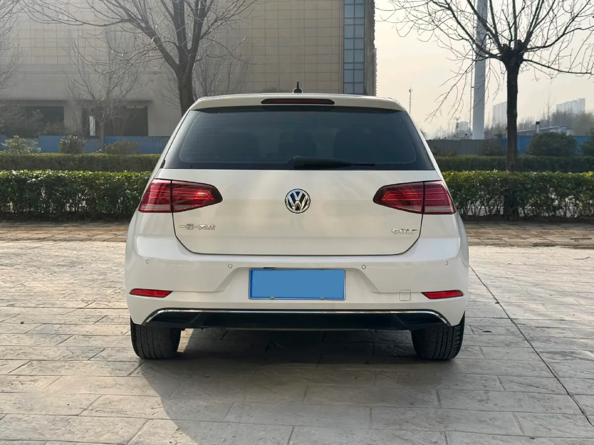 2019 Volkswagen Golf 1.2T 116HP L4 7DCT,autocango,china used car exporter,china ev exporter,chinese used car exporter,chinese used ev exporter