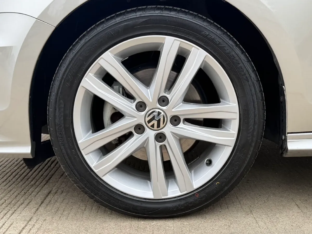 2018 JMC YuSheng S350 2.0T 141HP L4 6AT,autocango,china used car exporter,china ev exporter,chinese used car exporter,chinese used ev exporter