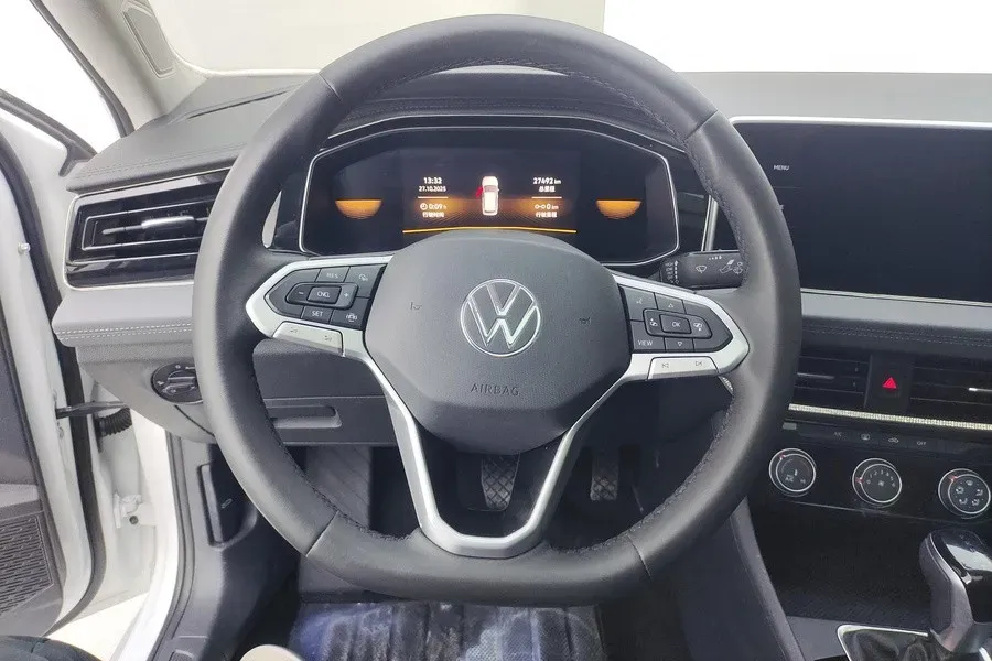 2023 Volkswagen Sagitar 1.5T 160HP L4 7DCT,autocango,china used car exporter,china ev exporter,chinese used car exporter,chinese used ev exporter