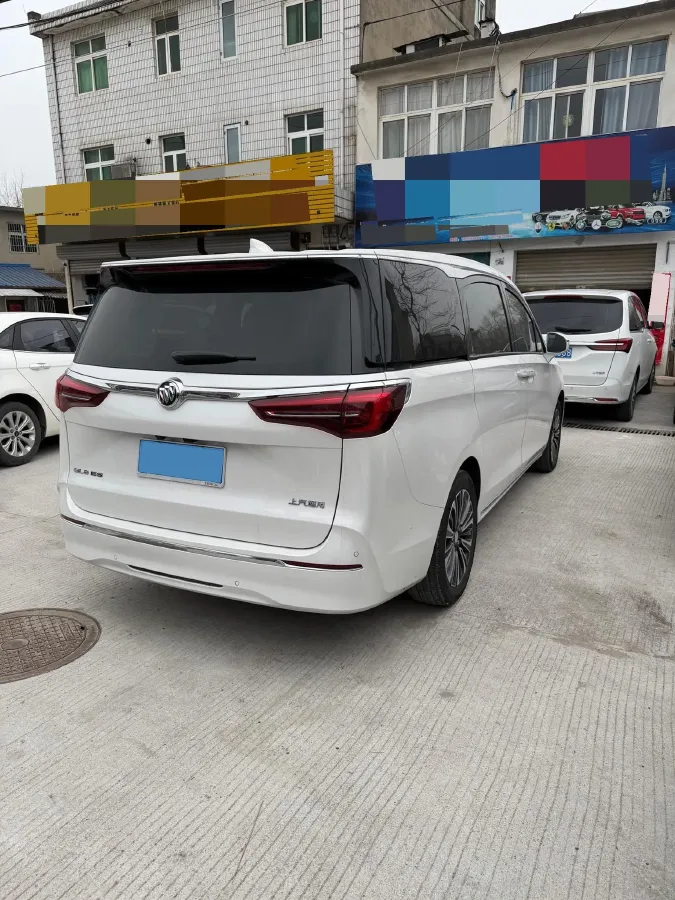 2023 Buick GL8 2.0T 237HP L4 9AT,autocango,china used car exporter,china ev exporter,chinese used car exporter,chinese used ev exporter