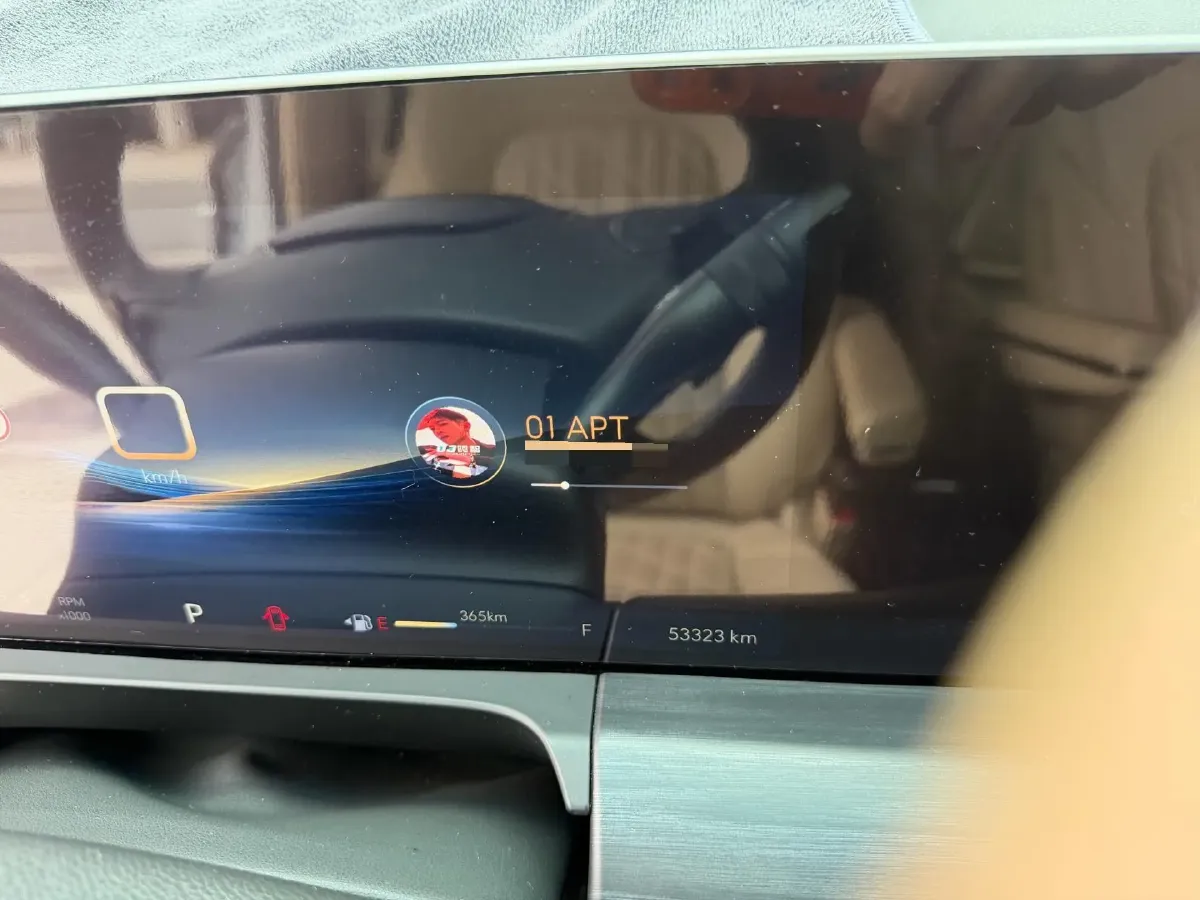 2023 Buick GL8 2.0T 237HP L4 9AT,autocango,china used car exporter,china ev exporter,chinese used car exporter,chinese used ev exporter