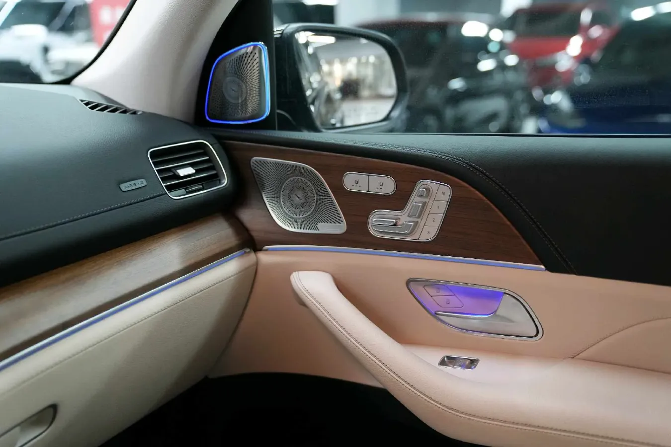 2020 Mercedes-Benz GLS Class 3.0T 367HP L6 9AT,autocango,china used car exporter,china ev exporter,chinese used car exporter,chinese used ev exporter