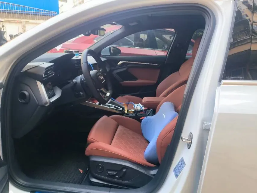 2025 Audi A3 1.5T 160HP L4 7DCT,autocango,china used car exporter,china ev exporter,chinese used car exporter,chinese used ev exporter