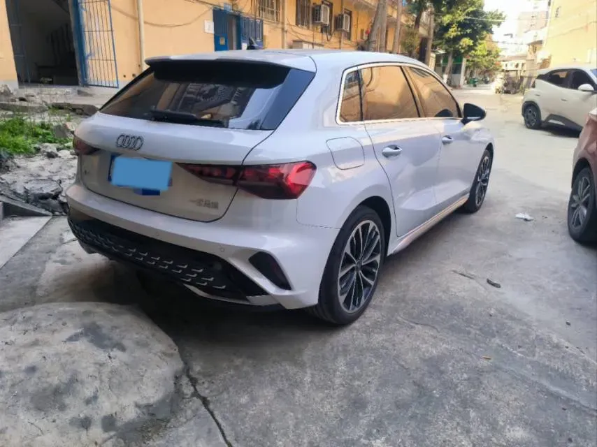 2025 Audi A3 1.5T 160HP L4 7DCT,autocango,china used car exporter,china ev exporter,chinese used car exporter,chinese used ev exporter