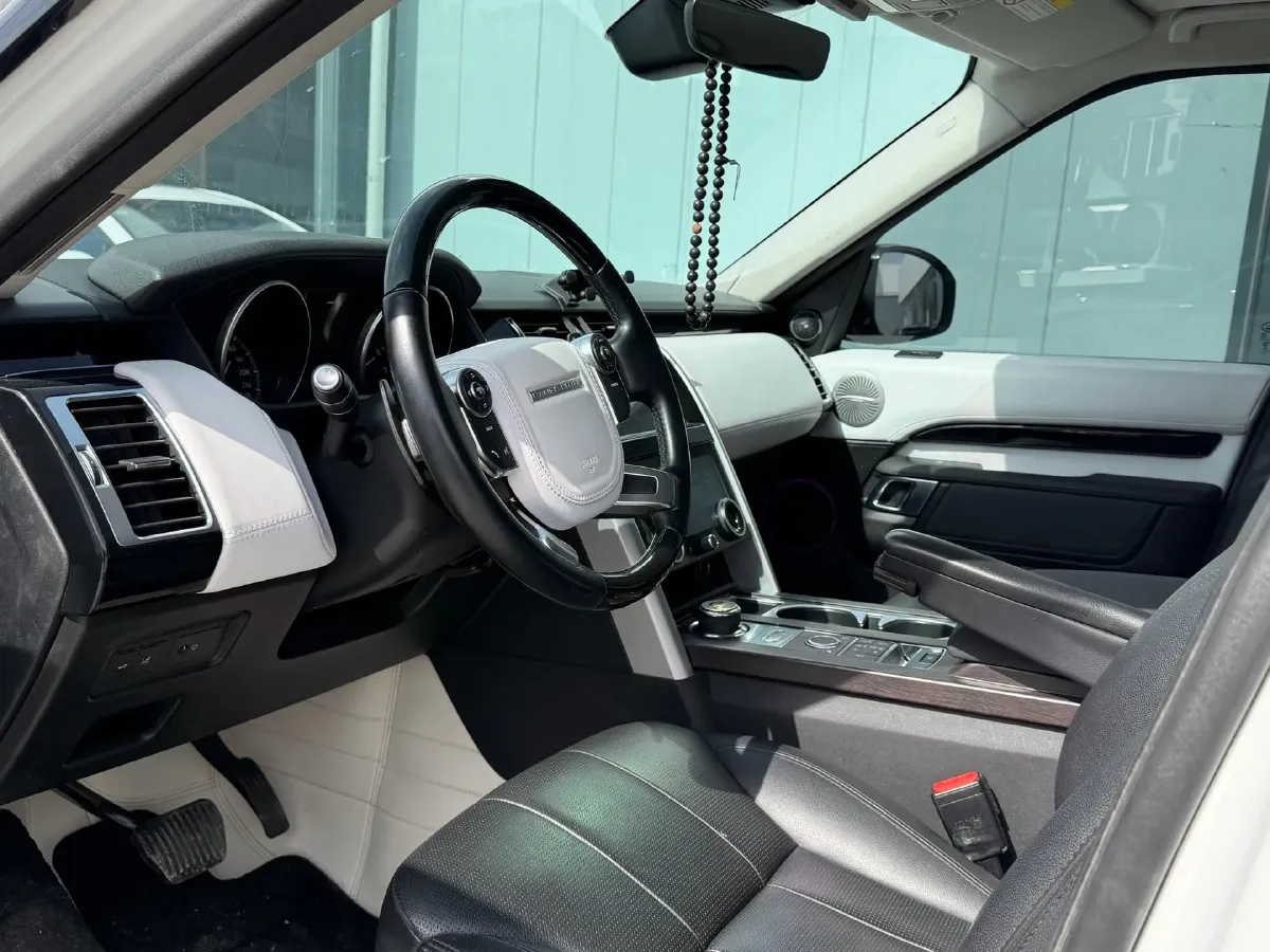 2017 Land Rover Discovery 3.0T 340HP V6 8AT,autocango,china used car exporter,china ev exporter,chinese used car exporter,chinese used ev exporter