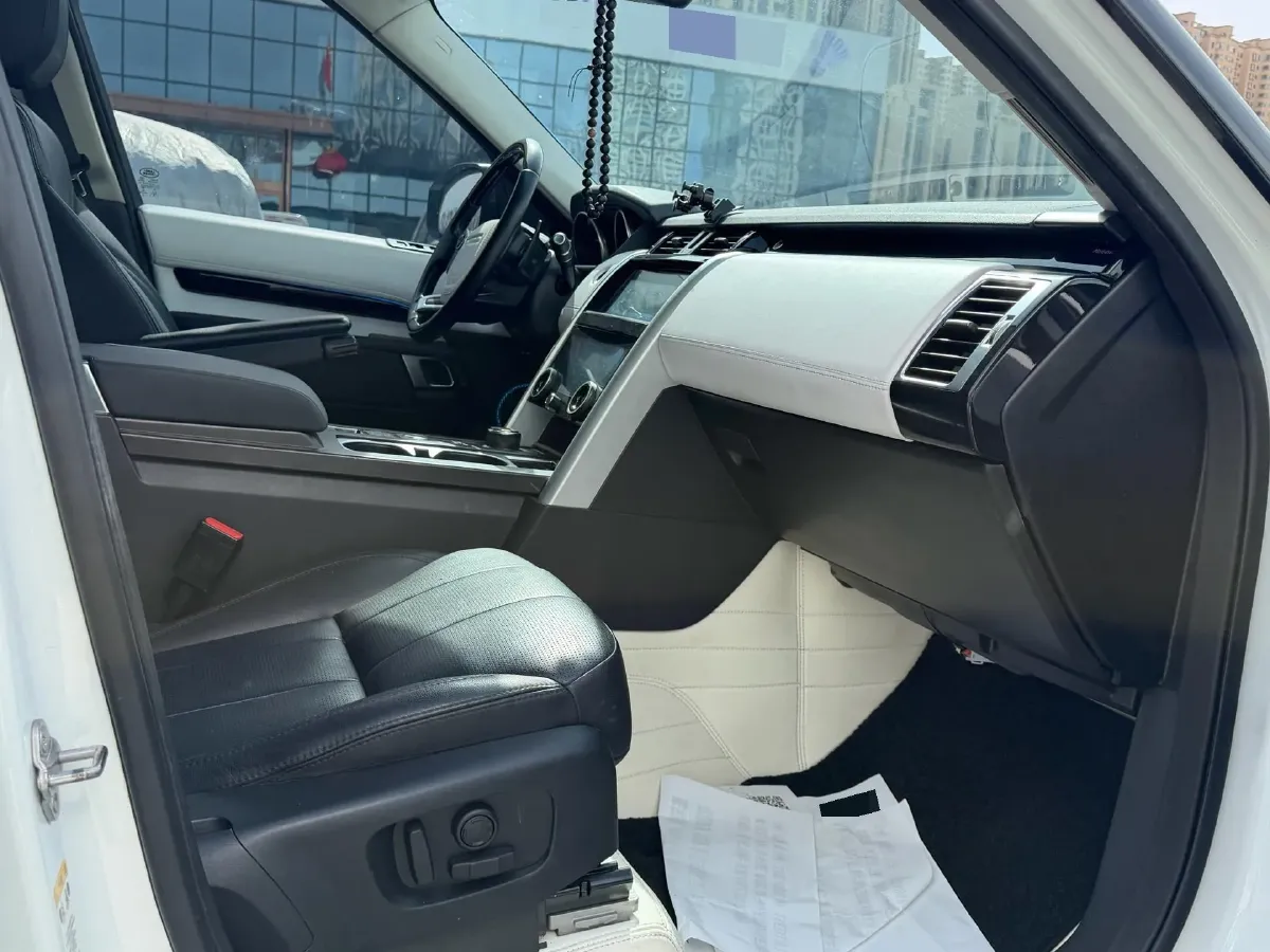 2017 Land Rover Discovery 3.0T 340HP V6 8AT,autocango,china used car exporter,china ev exporter,chinese used car exporter,chinese used ev exporter