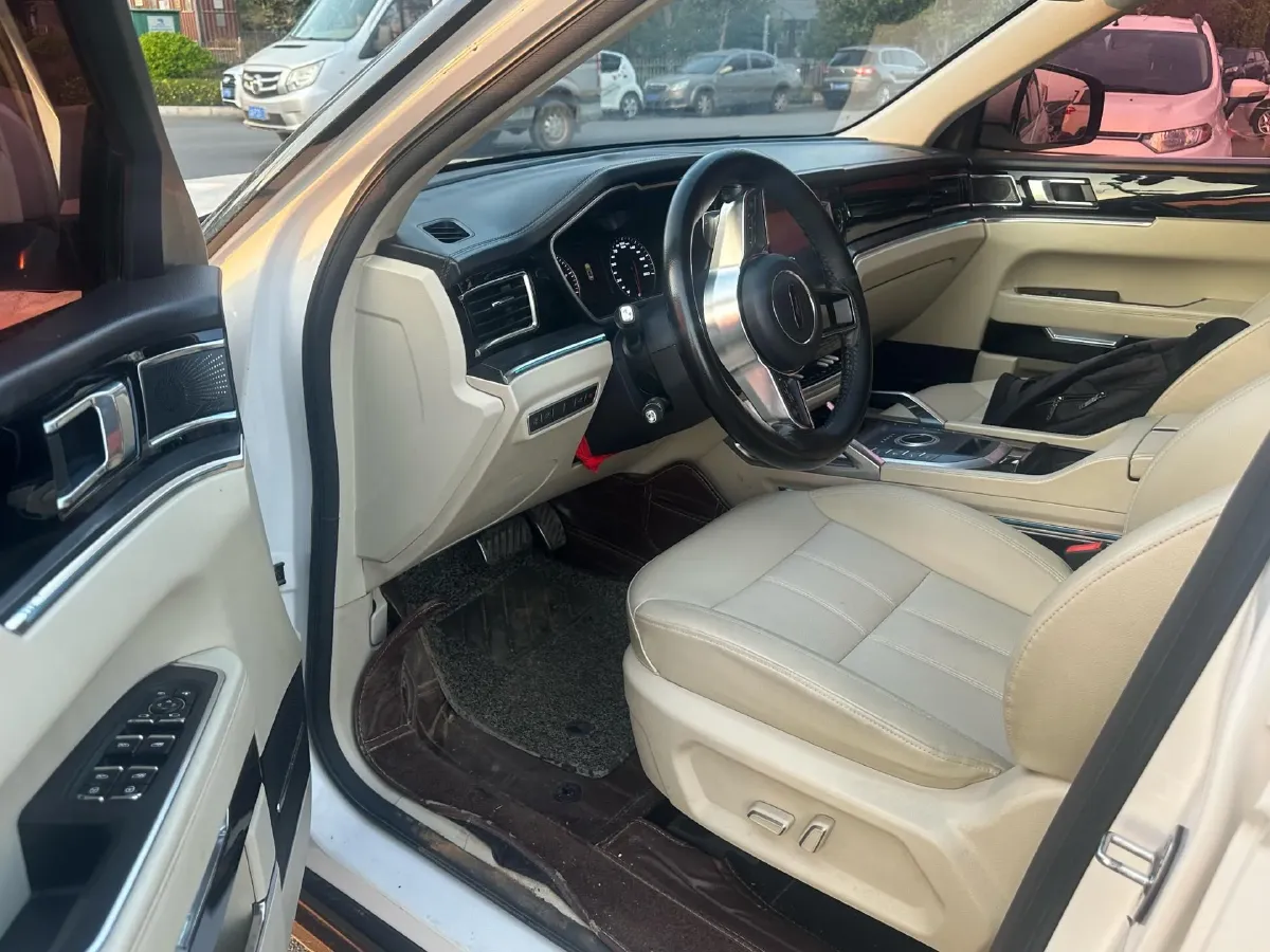 2017 Zotye T700 1.8T 177HP L4 6DCT,autocango,china used car exporter,china ev exporter,chinese used car exporter,chinese used ev exporter