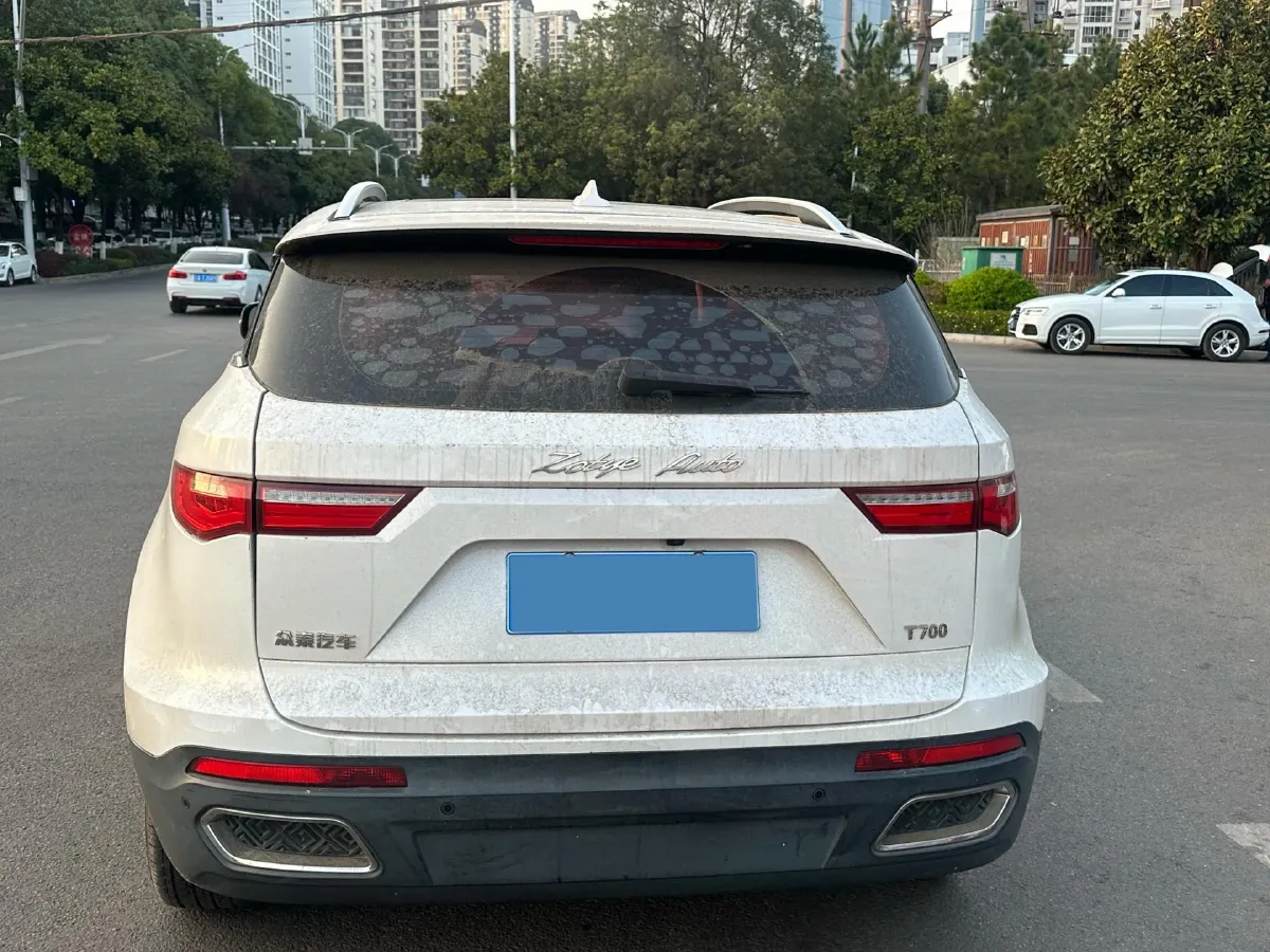 2017 Zotye T700 1.8T 177HP L4 6DCT,autocango,china used car exporter,china ev exporter,chinese used car exporter,chinese used ev exporter