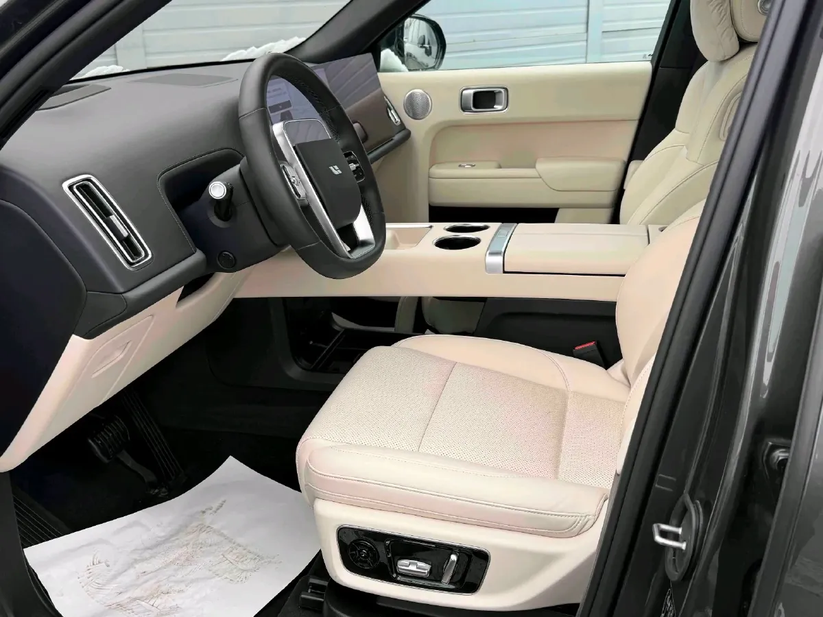 2023 Li L8 Range Extended 154HP REEV 40.9KWH,autocango,china used car exporter,china ev exporter,chinese used car exporter,chinese used ev exporter