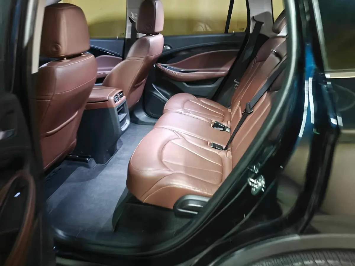 2020 Buick EnvisionPlus 2.0T 260HP L4 9AT,autocango,china used car exporter,china ev exporter,chinese used car exporter,chinese used ev exporter