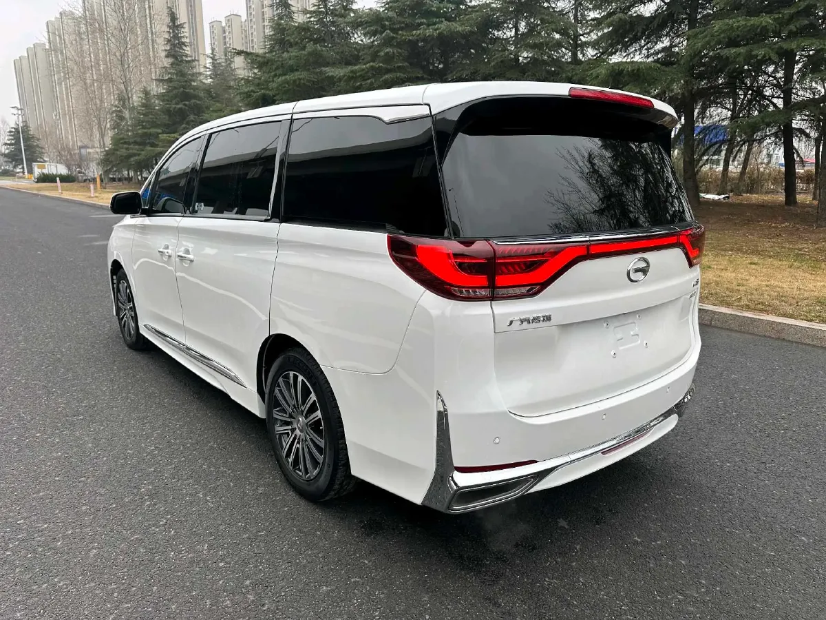 2021 GAC Trumpchi M8 2.0T 252HP L4 8AT,autocango,china used car exporter,china ev exporter,chinese used car exporter,chinese used ev exporter