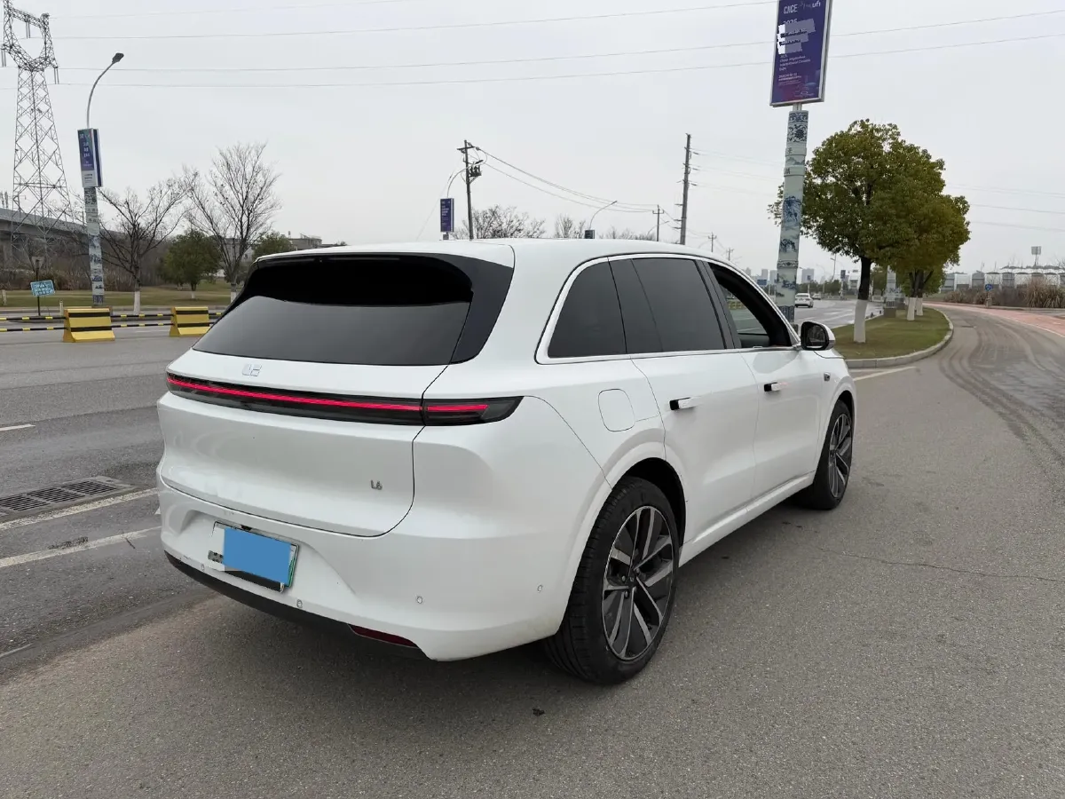 2024 Li L6 Range Extended 154HP L4 REEV 36.8KWH,autocango,china used car exporter,china ev exporter,chinese used car exporter,chinese used ev exporter