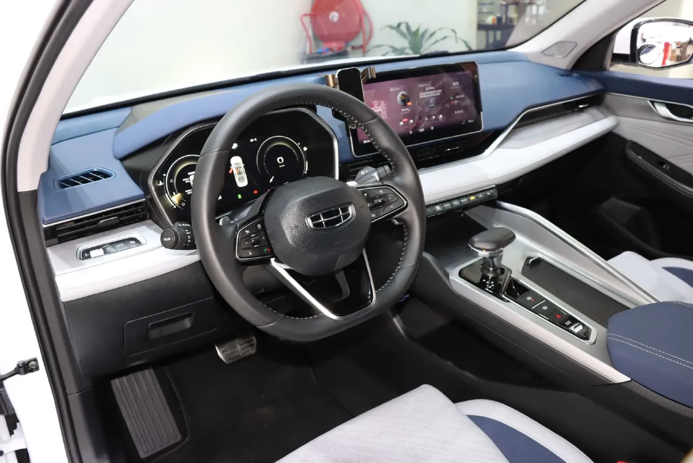 2021 Geely Preface 2.0T 190HP L4 7DCT,autocango,china used car exporter,china ev exporter,chinese used car exporter,chinese used ev exporter