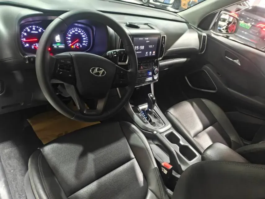 2018 Hyundai ix35 2.0L 160HP L4 6AT,autocango,china used car exporter,china ev exporter,chinese used car exporter,chinese used ev exporter