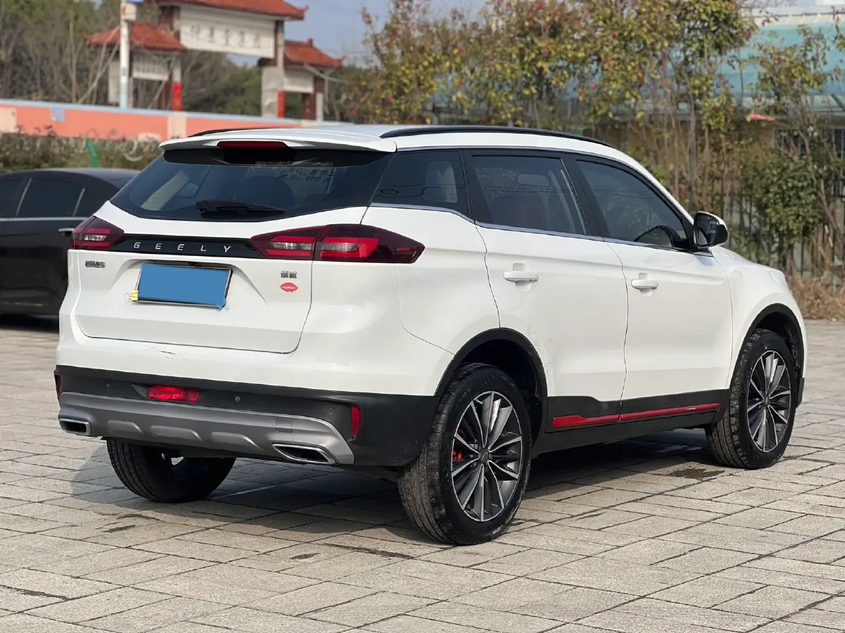2021 Ford Escort 1.5L 122HP L3 6AT,autocango,china used car exporter,china ev exporter,chinese used car exporter,chinese used ev exporter
